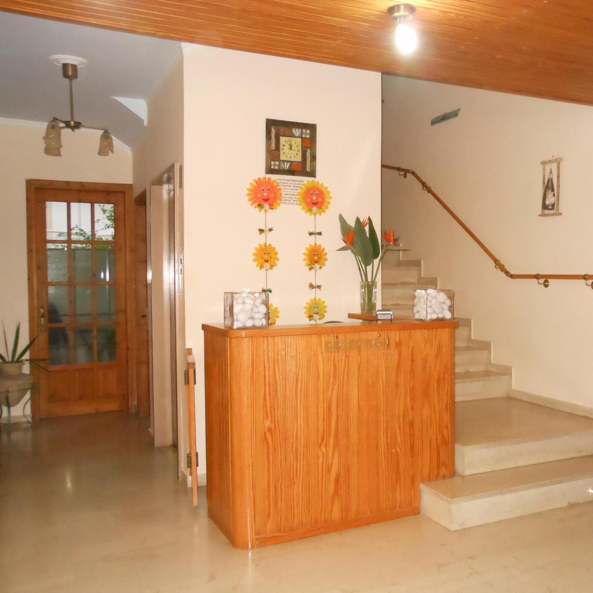 Parálion Ástros Studios Maria מראה חיצוני תמונה